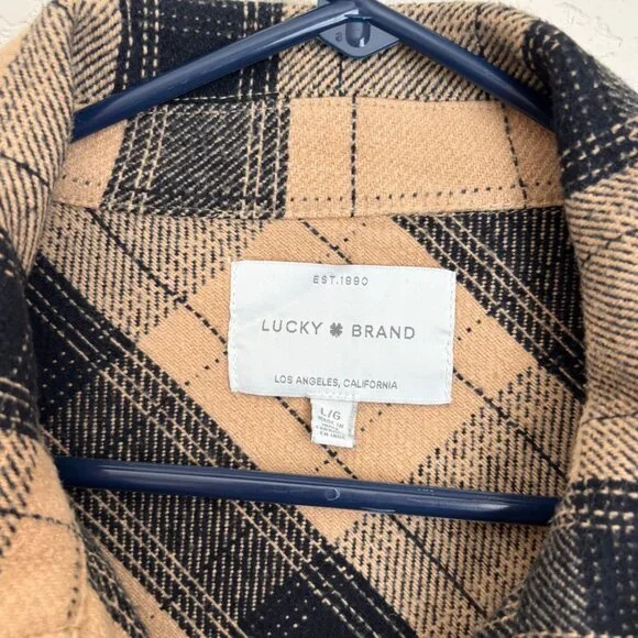 Lucky Brand Women’s Plaid Shacket Jacket Size Large Tan Black Button Up - Picture 2 of 8
